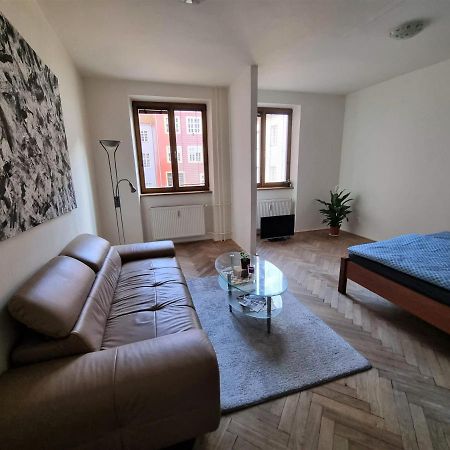 Cheb Central Apartment Bagian luar foto